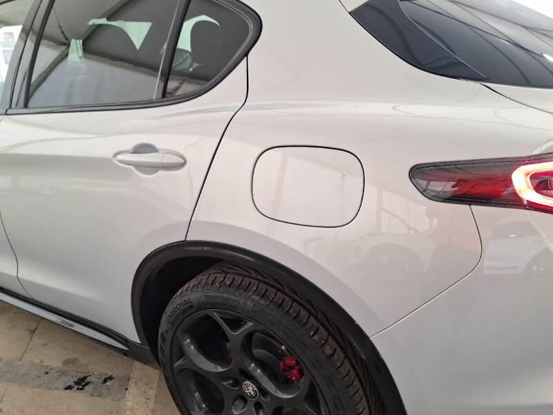 Alfa Romeo Stelvio 2.2 TD 210 CV VELOCE AT8 Q4 - foto 42