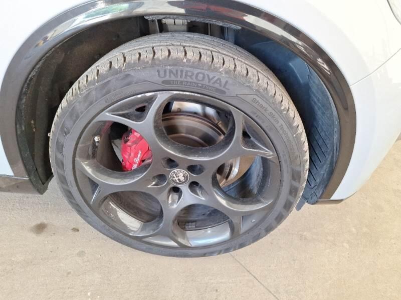 Alfa Romeo Stelvio 2.2 TD 210 CV VELOCE AT8 Q4 - foto 46