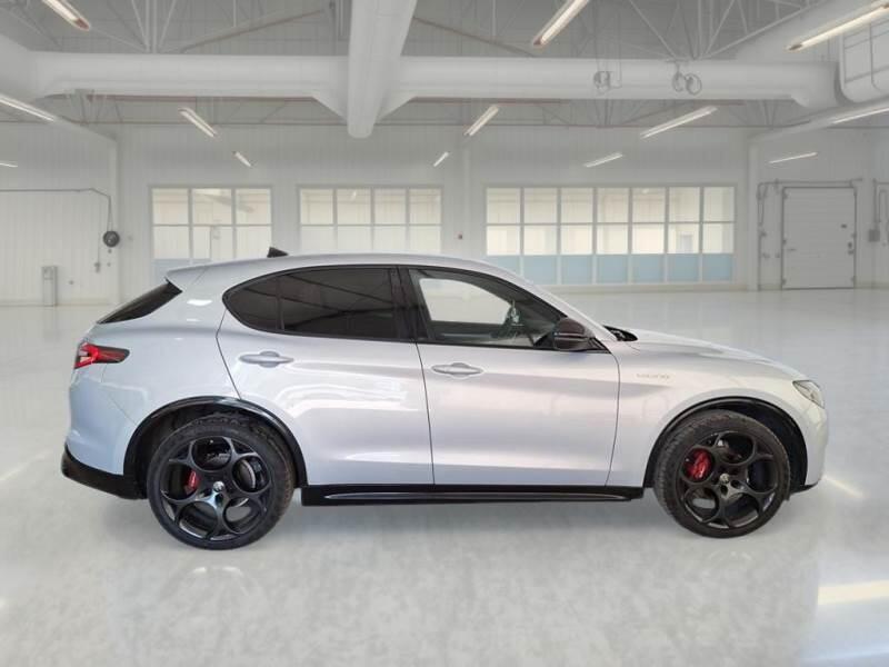 Alfa Romeo Stelvio 2.2 TD 210 CV VELOCE AT8 Q4 - foto 7