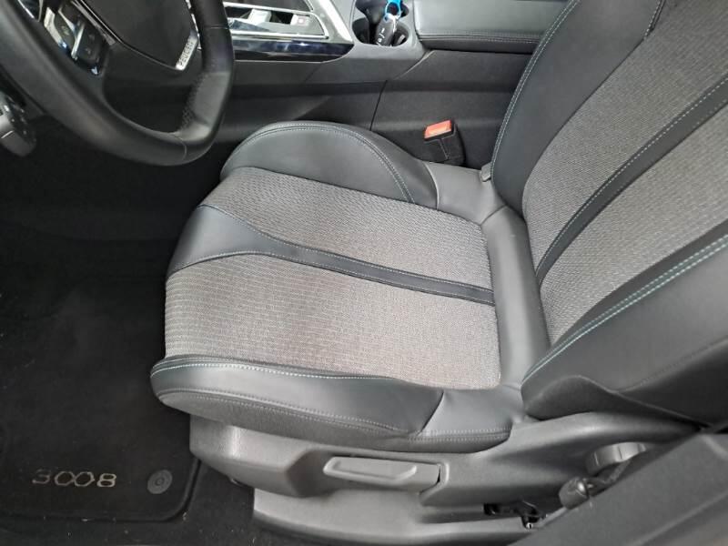 Peugeot 3008 SUV BLUEHDI 130 EAT8 SeS ALLURE - foto 66