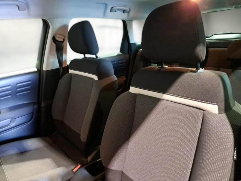 Citroën C3 Aircross BLUEHDI 110 SeS SHINE - foto 11