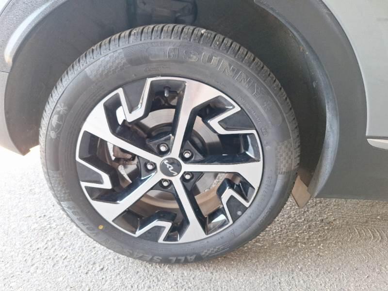 Kia Sportage SUV 1.6 TGDI HEV STYLE 2WD AUTO - foto 18