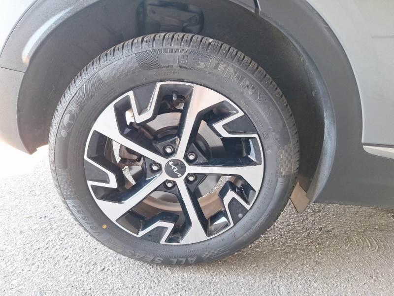 Kia Sportage SUV 1.6 TGDI HEV STYLE 2WD AUTO - foto 60