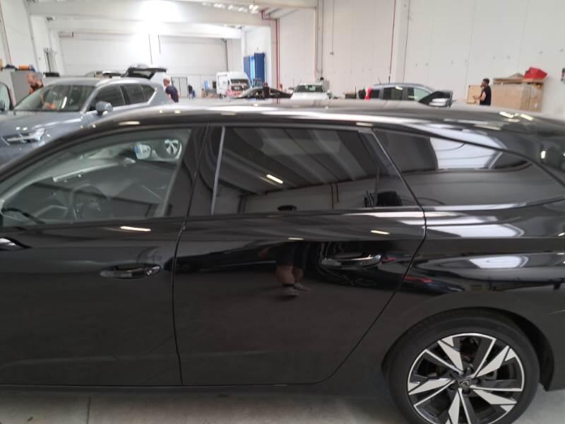 Peugeot 308-SW ALLURE BLUEHDI 130 EAT8 SeS AUT. - foto 54