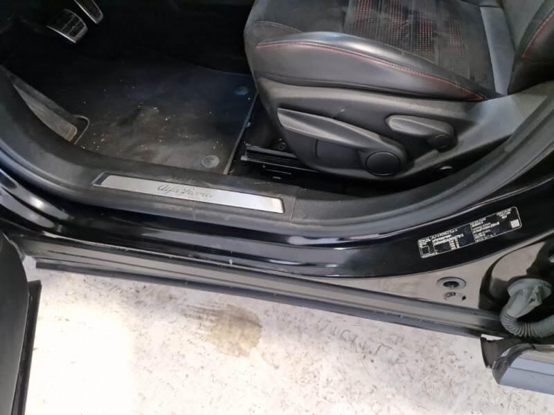 Alfa Romeo Tonale SUV 1.5 160CV HYBRID TCT7 VELOCE - foto 89