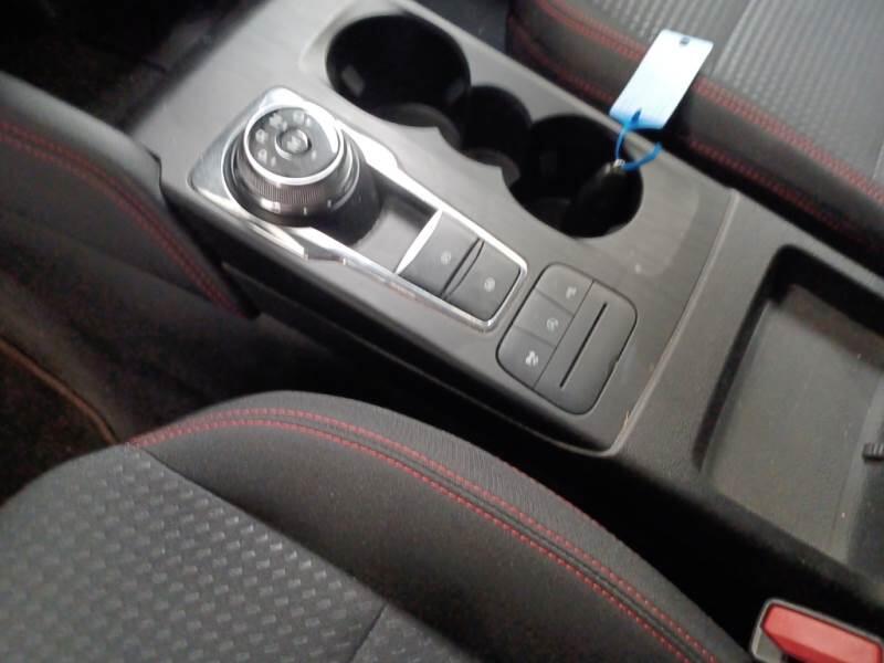 Ford Kuga 2.0 ECOBLUE 120CV 2WD ST-LINE AUTO - foto 83
