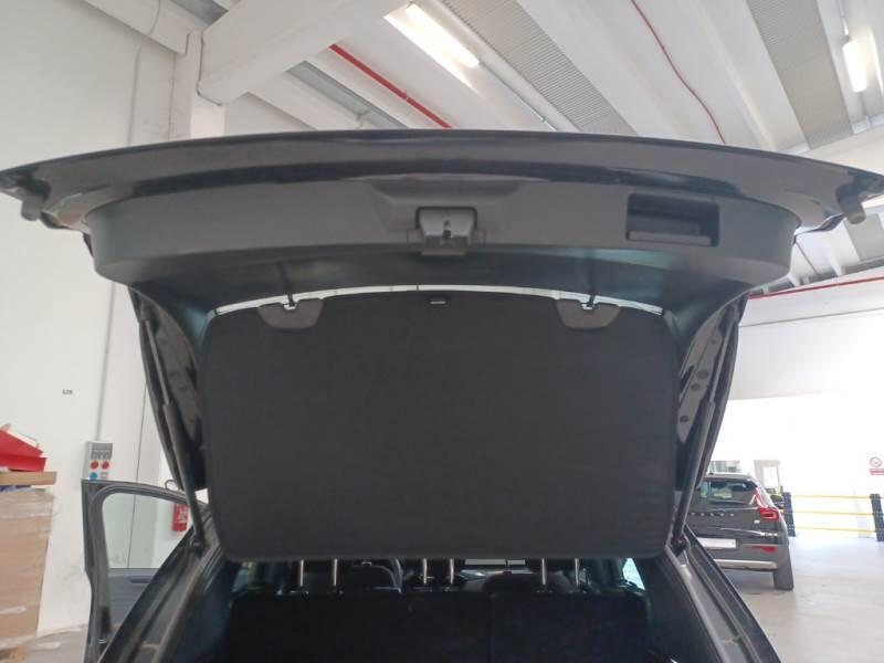 Ford Kuga 2.0 ECOBLUE 120CV 2WD ST-LINE AUTO - foto 99