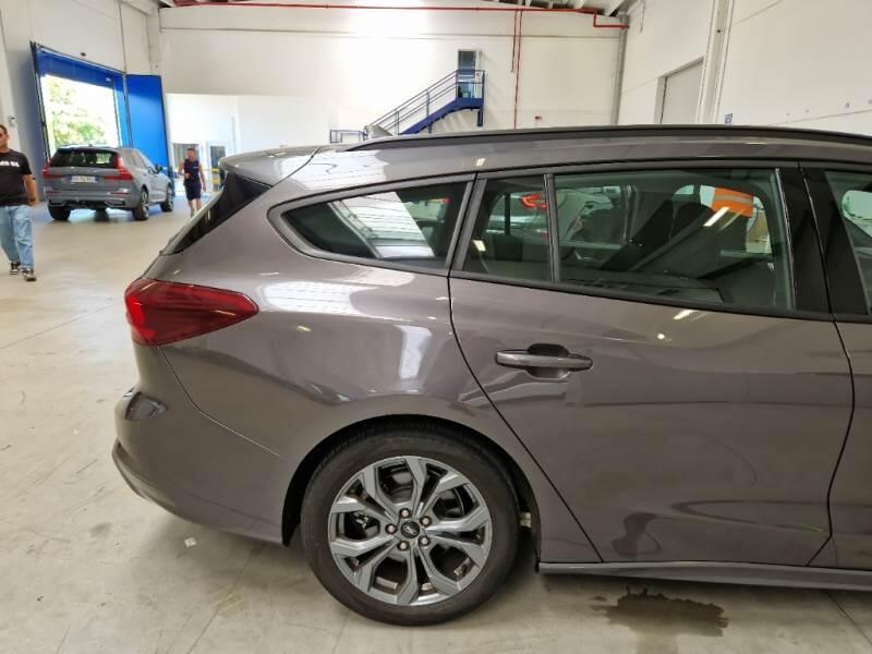 Ford Focus 1.5 ECOBLUE 120CV STLINE AUTO SW - foto 47