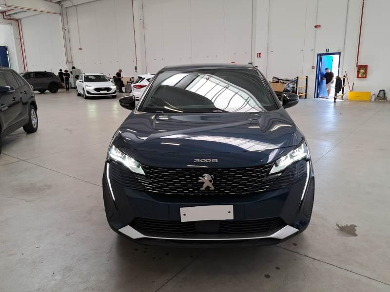 Peugeot 3008 130 EAT8 SeS ALLURE PACK - foto 6