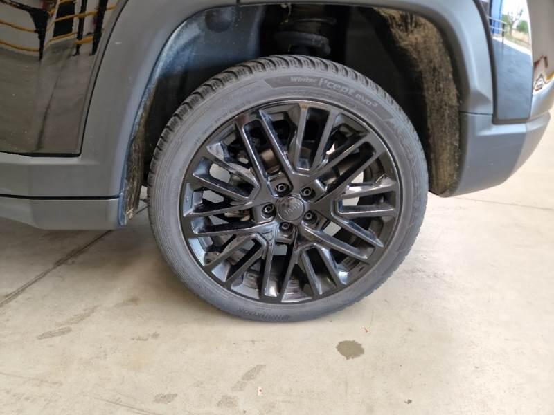 Jeep Compass 1.6 MJET II 96KW NIGHT EAGLE - foto 19