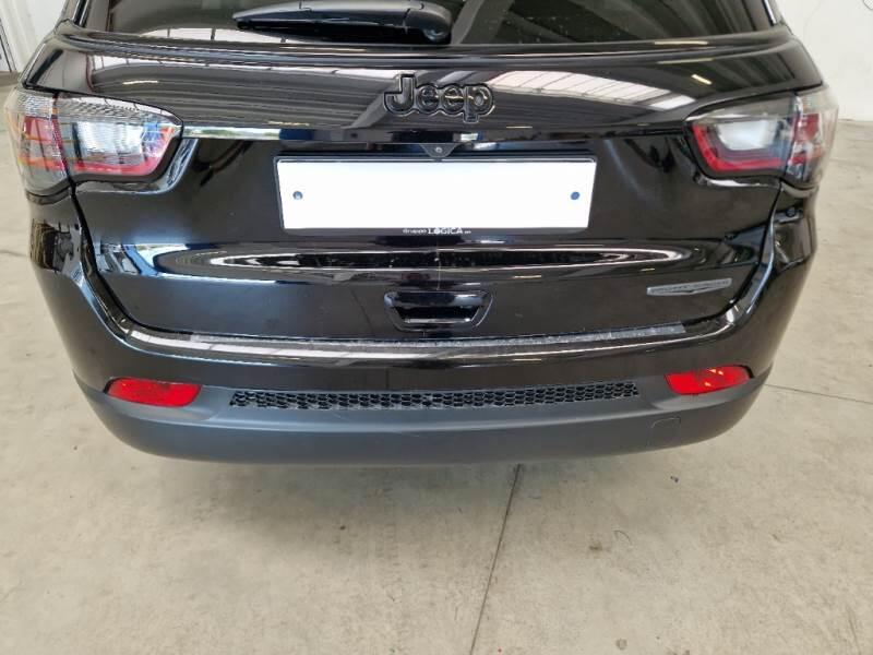Jeep Compass 1.6 MJET II 96KW NIGHT EAGLE - foto 44