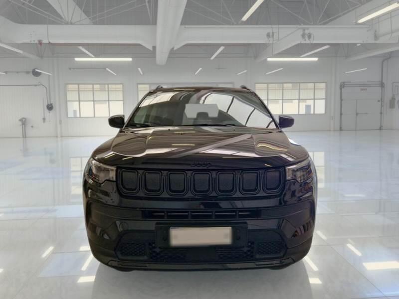 Jeep Compass 1.6 MJET II 96KW NIGHT EAGLE - foto 6