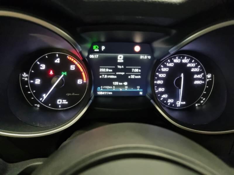 Alfa Romeo Stelvio 2.2 TD 190 CV SUPER BUSINESS AT8 Q4 - foto 4