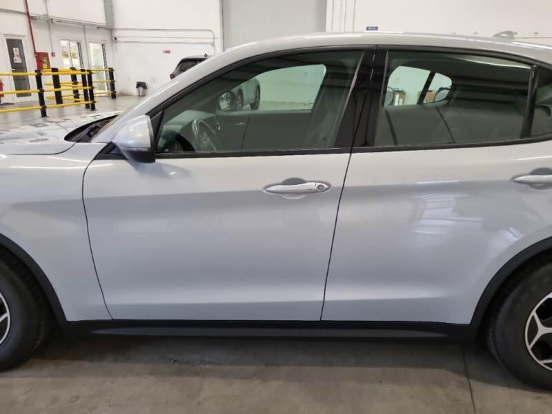 Alfa Romeo Stelvio 2.2 TD 190 CV SUPER BUSINESS AT8 Q4 - foto 33