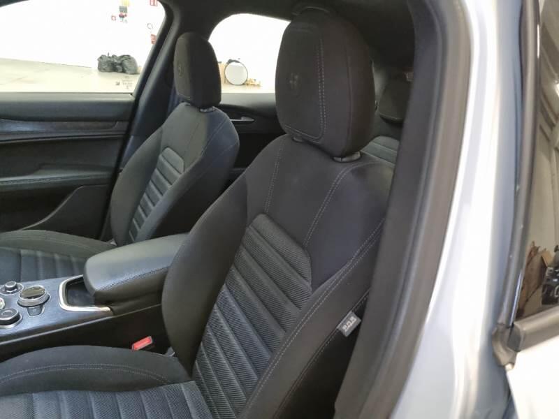 Alfa Romeo Stelvio 2.2 TD 190 CV SUPER BUSINESS AT8 Q4 - foto 41
