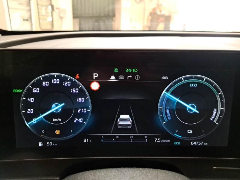 Kia Sportage SUV 1.6 TGDI HEV STYLE 2WD AUTO - foto 4