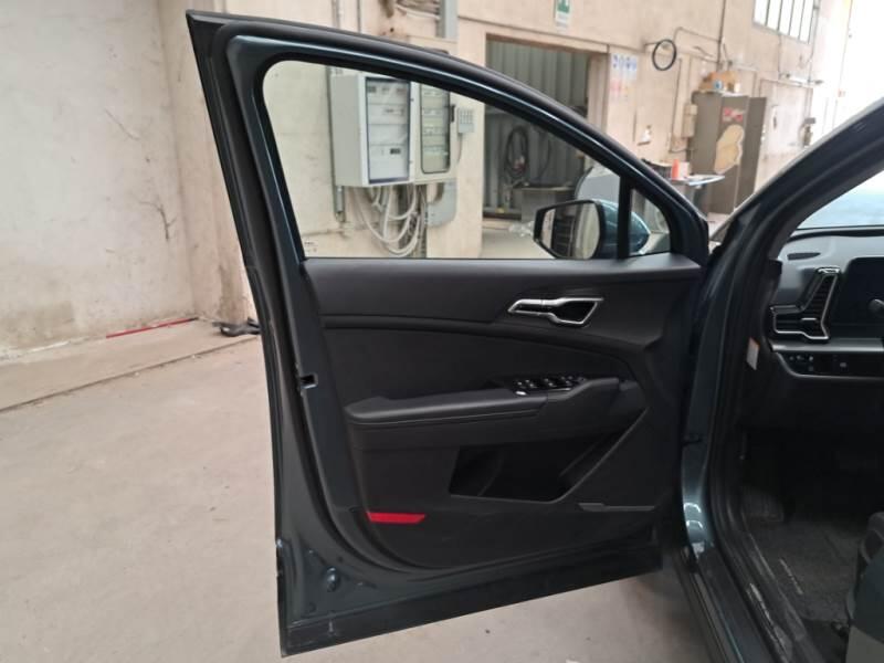 Kia Sportage SUV 1.6 TGDI HEV STYLE 2WD AUTO - foto 84