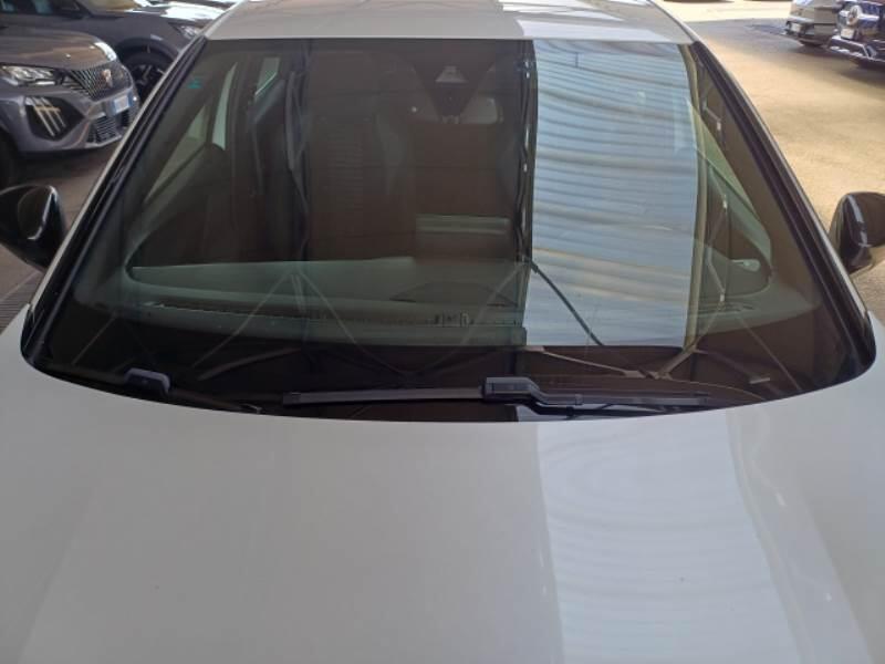 Peugeot 3008 SUV BLUEHDI 130 EAT8 SeS ACTIVE PACK - foto 10