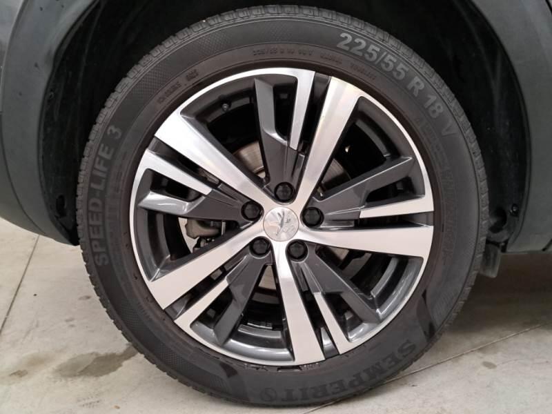 Peugeot 3008 130 EAT8 SeS ALLURE - foto 63