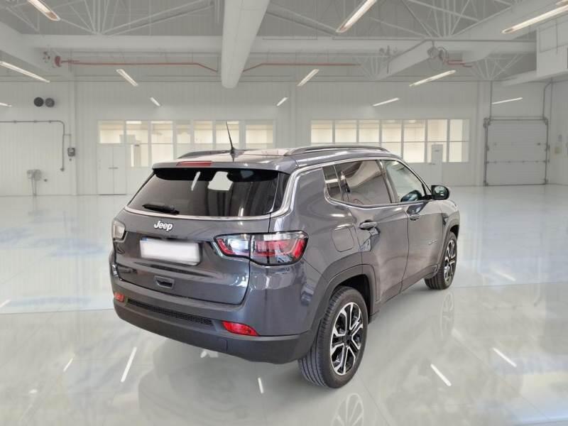 Jeep Compass 1.6 MJET II 96KW LIMITED - foto 2