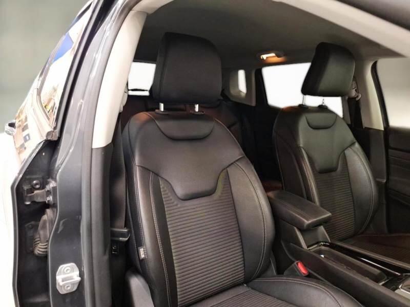 Jeep Compass 1.6 MJET II 96KW LIMITED - foto 13