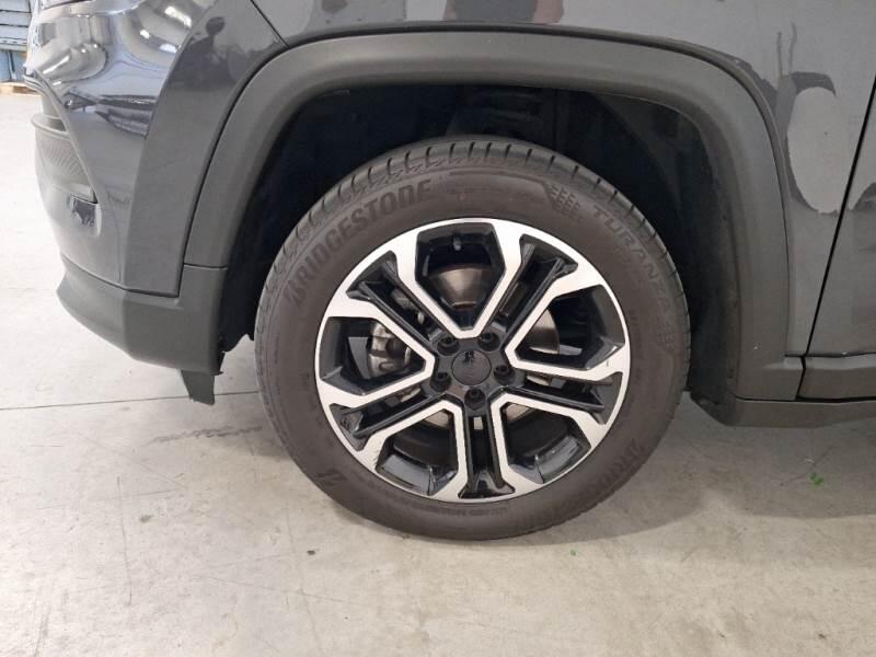 Jeep Compass 1.6 MJET II 96KW LIMITED - foto 20