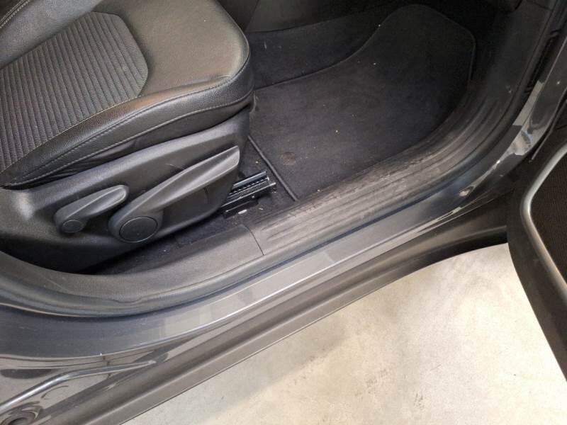 Jeep Compass 1.6 MJET II 96KW LIMITED - foto 64