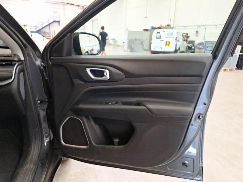 Jeep Compass 1.6 MJET II 96KW LIMITED - foto 67
