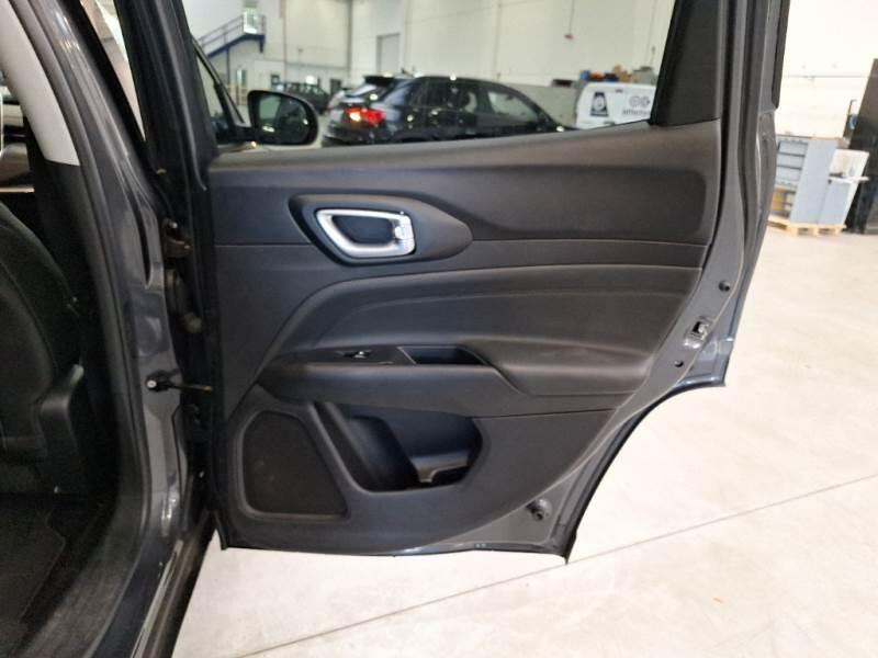 Jeep Compass 1.6 MJET II 96KW LIMITED - foto 70