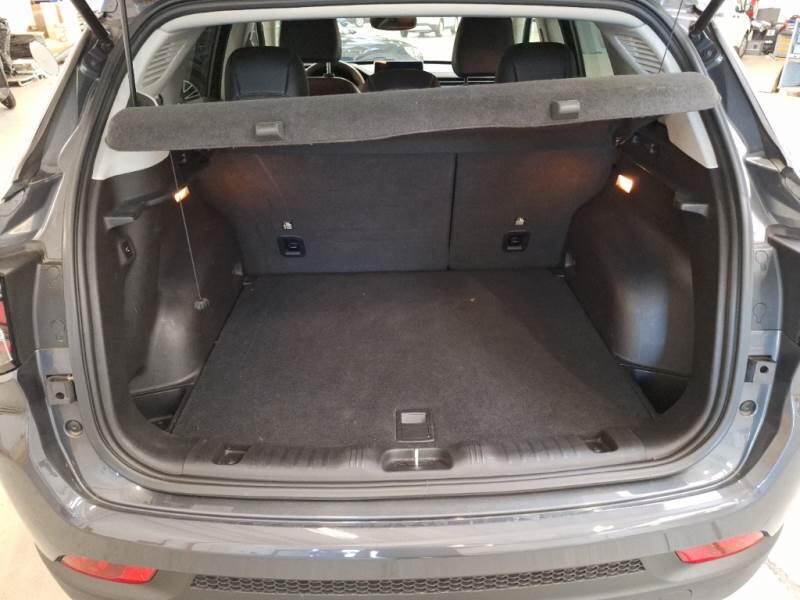 Jeep Compass 1.6 MJET II 96KW LIMITED - foto 81