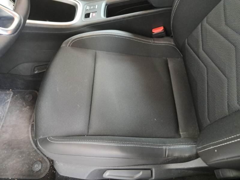 Jeep Avenger SUV 1.2 MHEV E-HYBRID TURBO ALTITUDE - foto 12