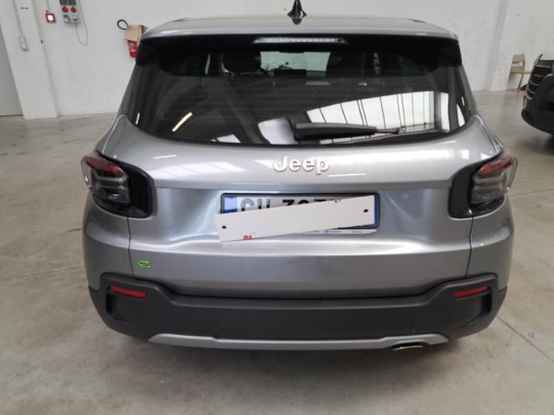 Jeep Avenger SUV 1.2 MHEV E-HYBRID TURBO ALTITUDE - foto 36