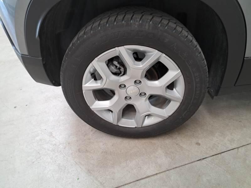 Jeep Avenger SUV 1.2 MHEV E-HYBRID TURBO ALTITUDE - foto 53