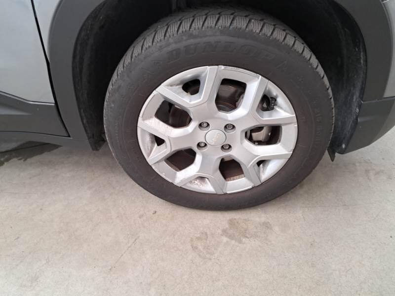 Jeep Avenger SUV 1.2 MHEV E-HYBRID TURBO ALTITUDE - foto 54