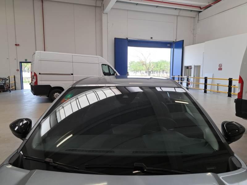 Jeep Avenger SUV 1.2 MHEV E-HYBRID TURBO ALTITUDE - foto 10