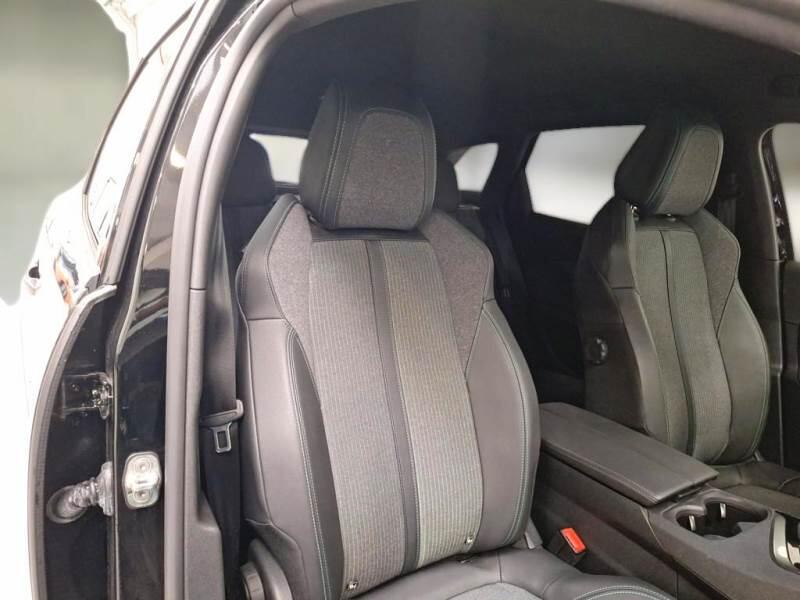 Peugeot 3008 BLUEHDI 130 EAT8 SeS ALLURE - foto 13