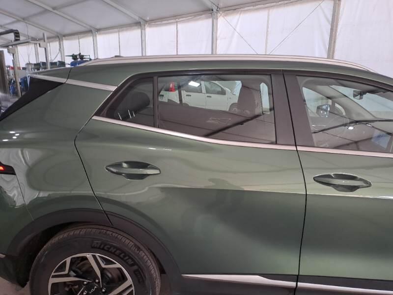 Kia Sportage 1.6 CRDI MHEV BUSINESS 2WD - foto 28