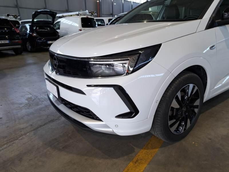 Opel Grandland X 1.5 130CV AT8 BUSINESS ELEGANCE - foto 30