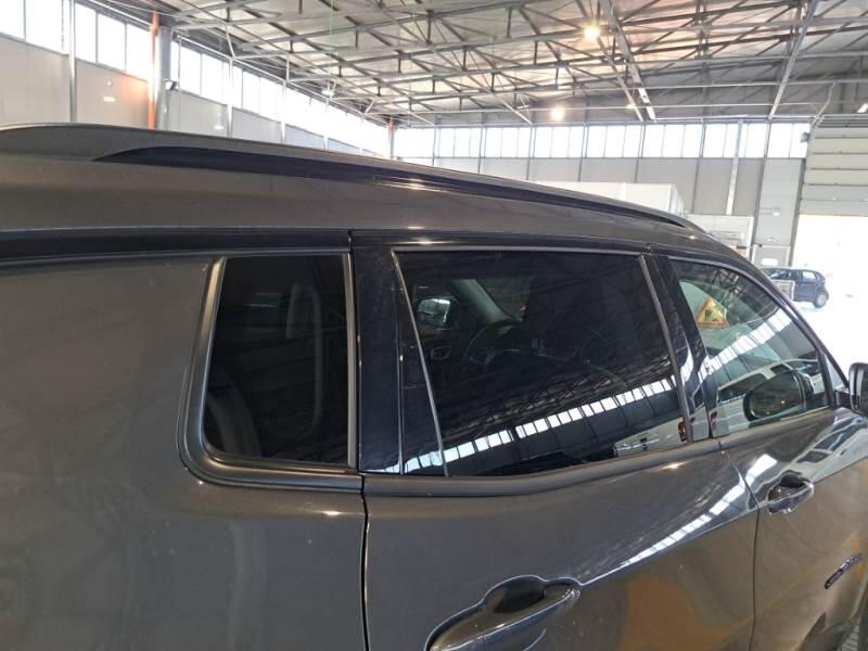 Jeep Compass 1.6 MJET II 96KW NIGHT EAGLE - foto 46