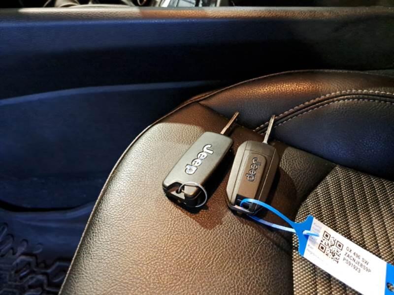 Jeep Compass 1.6 MJET II 96KW NIGHT EAGLE - foto 78