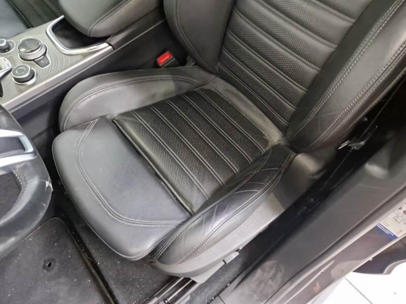 Alfa Romeo Stelvio 2.2 TD 210 CV VELOCE AT8 Q4 - foto 104