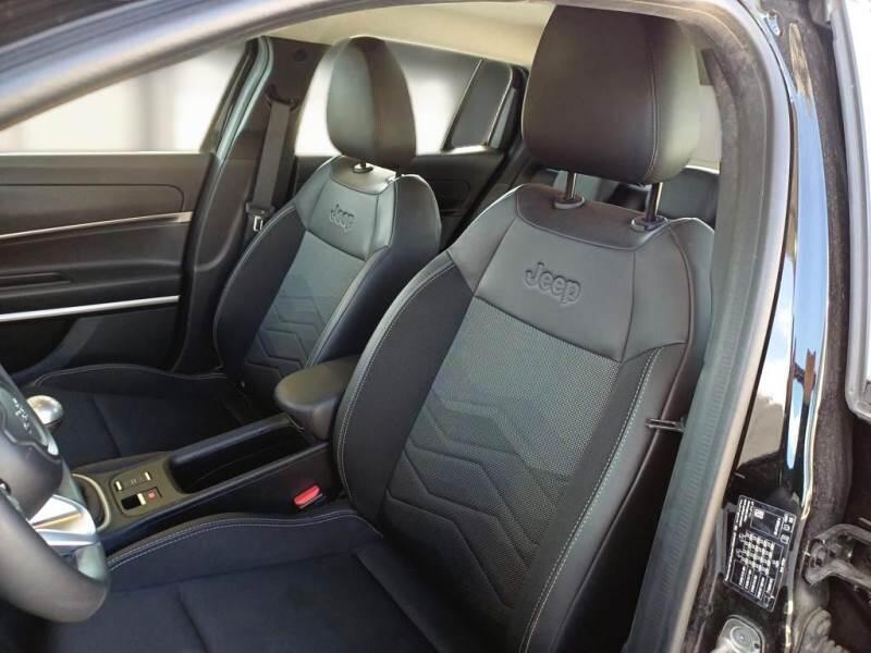 Jeep Avenger 1.2 TURBO ALTITUDE - foto 11