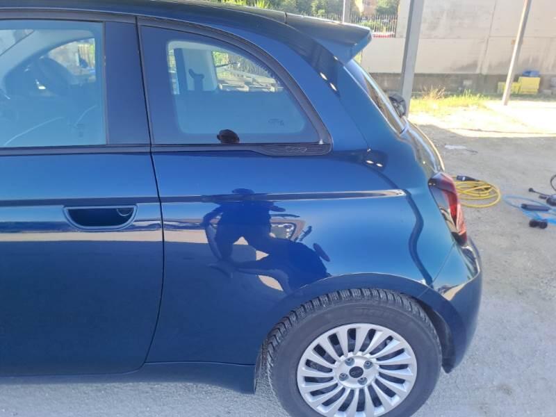 Fiat 500 e Lim 118CV - foto 28