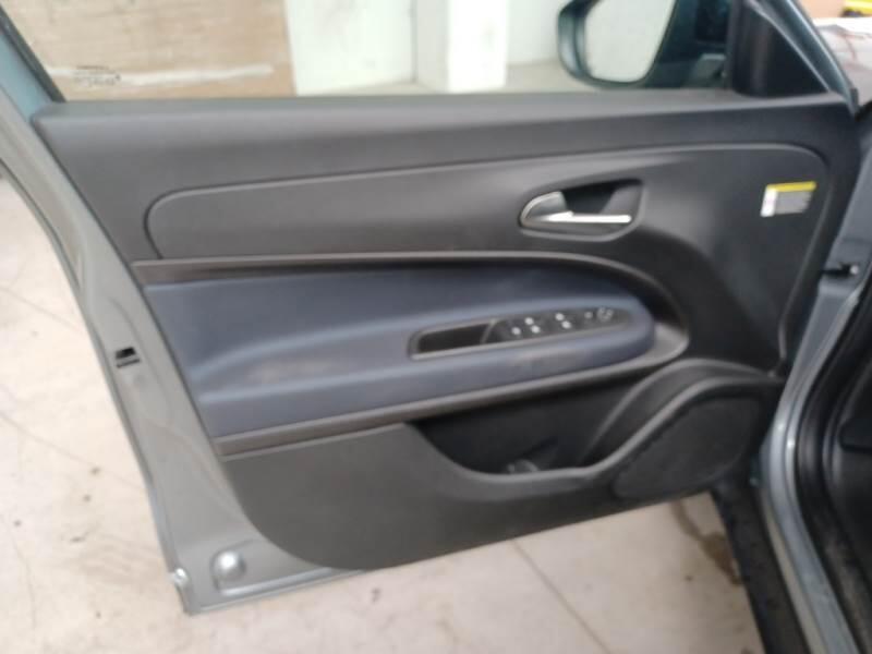 Alfa Romeo Junior 1.2 136CV HYBRID EDCT6 IBRIDA - foto 39