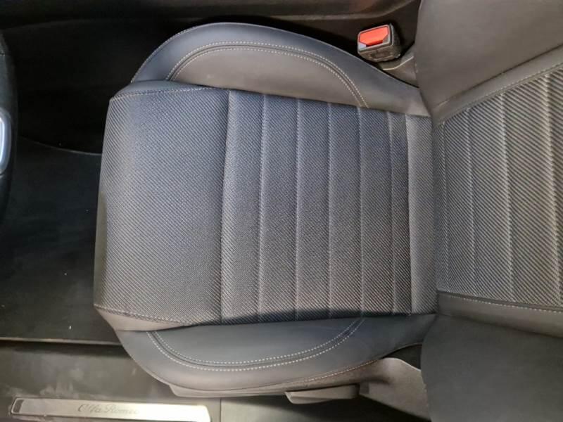 Alfa Romeo Tonale 1.3 280CV PLUG IN HYBRID AT6 SPECIALE Q4 - foto 12
