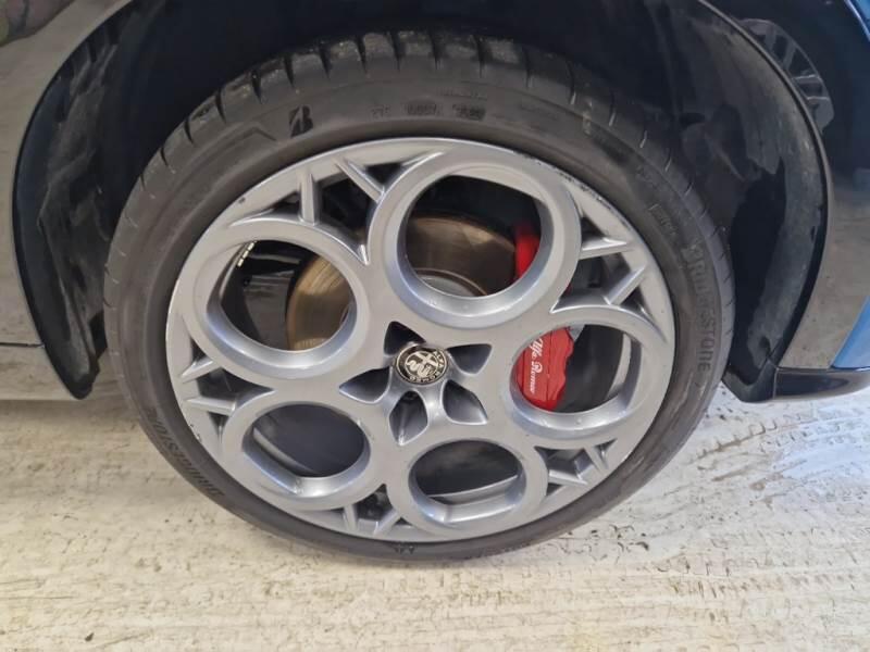 Alfa Romeo Tonale 1.3 280CV PLUG IN HYBRID AT6 SPECIALE Q4 - foto 29