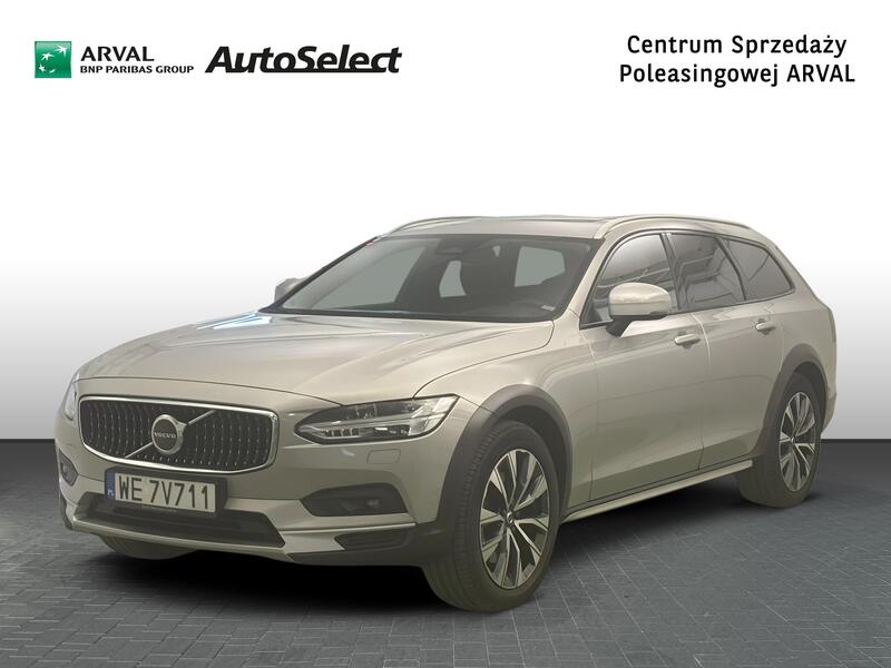 Volvo V90 Cross Country
