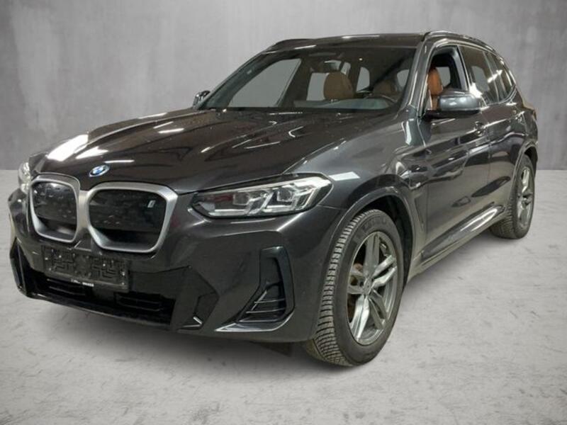 BMW IX3 80 kWh M Sport Charged 5d