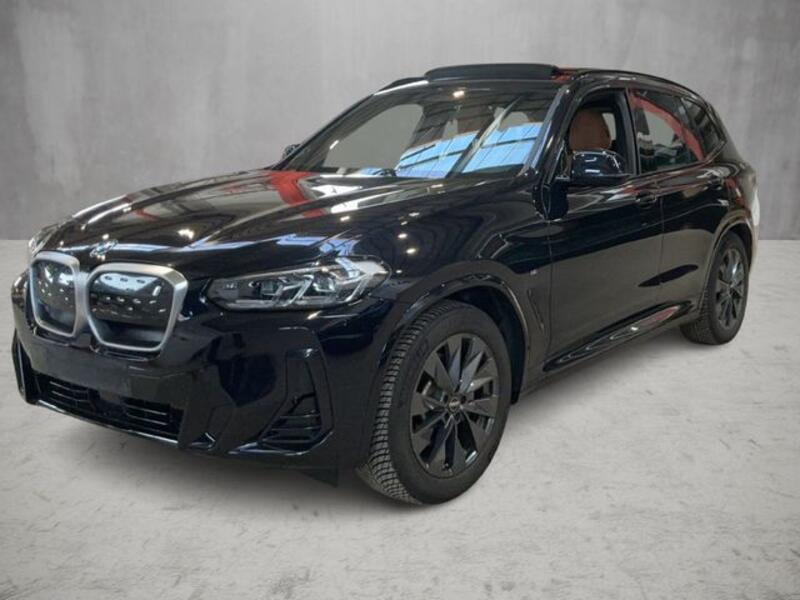 BMW IX3 80 kWh M Sport Charged 5d