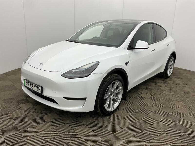 Picture of Tesla Model Y Dual Motor Long Range